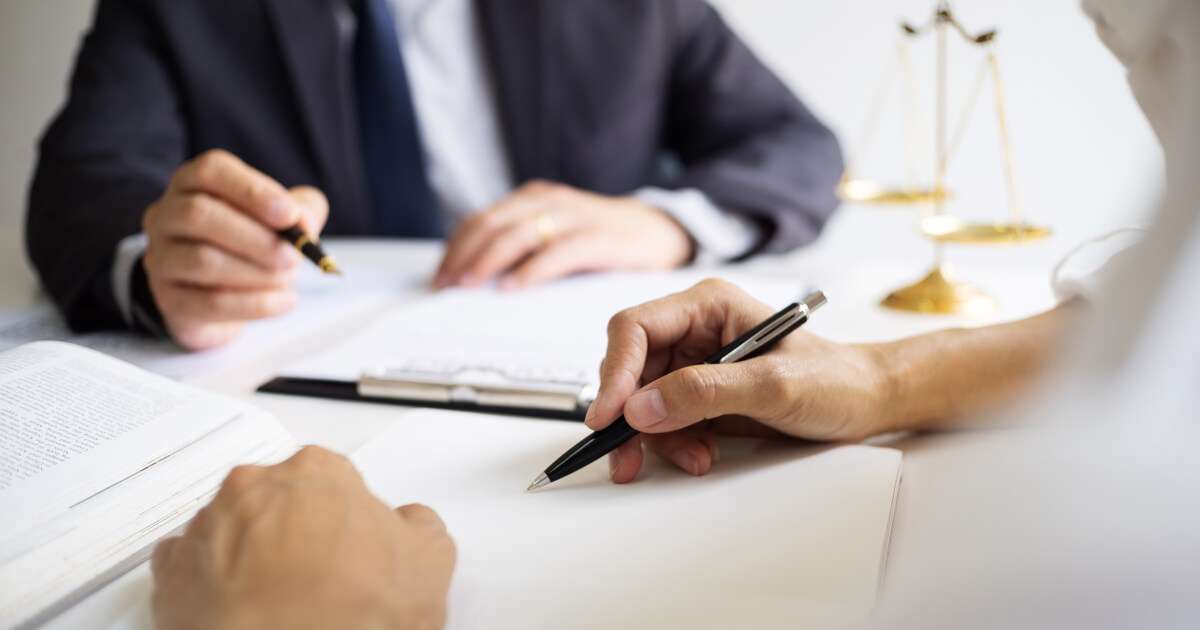 Choosing the Best Personal Injury Lawyer | First4Lawyers